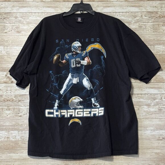 San Diego Chargers NFL Team Apparel Quarterback Stance Black T Shirt XXL - Picture 1 of 7